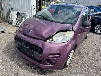 škoda osobní automobily Peugeot 107 1.0 Access Accent 2013/2