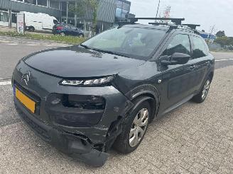 Unfallwagen Citroën C4 cactus Cactus 1.2|AUTOMAAT  e-VTi Business 2015/6