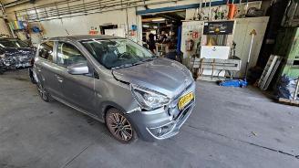 Mitsubishi Space-star  picture 2