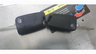 demontáž osobní automobily Volkswagen T-Cross T-Cross, SUV, 2018 1.0 TSI 110 12V 2021/1