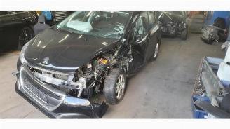 demontáž osobní automobily Peugeot 208 208 I (CA/CC/CK/CL), Hatchback, 2012 / 2019 1.2 Vti 12V PureTech 2019