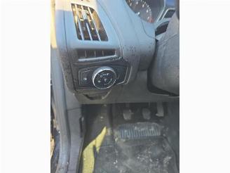 Ford Focus Focus 3 Wagon, Combi, 2010 / 2020 1.0 Ti-VCT EcoBoost 12V 100 picture 17