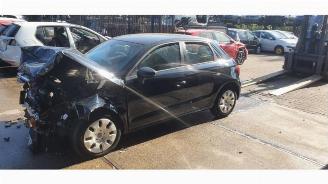 demontáž osobní automobily Audi A1 A1 (8X1/8XK), Hatchback 3-drs, 2010 / 2018 1.0 TFSI 12V 2016