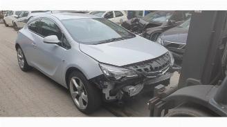 Opel Astra Astra J GTC (PD2/PF2), Hatchback 3-drs, 2011 / 2018 1.4 Turbo 16V ecoFLEX 140 picture 2