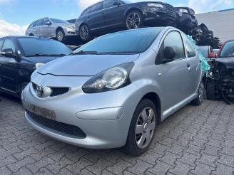 Toyota Aygo Aygo (B10), Hatchback, 2005 / 2014 1.0 12V VVT-i picture 2