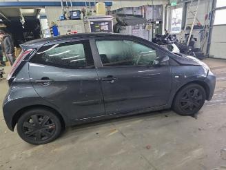 Toyota Aygo Aygo (B40), Hatchback, 2014 1.0 12V VVT-i picture 7