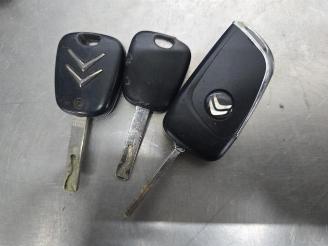 Citroën C1 C1, Hatchback, 2005 / 2014 1.0 12V picture 2