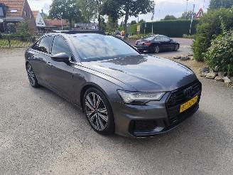 Unfallwagen Audi A6 A6 55 TFSI S LINE 195 KW !!! 2021/6