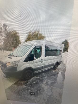 skadebil bedrijf Ford Transit TRANSIT 9 PERSONENBUS OP PAPIER AIRCO 2015/1