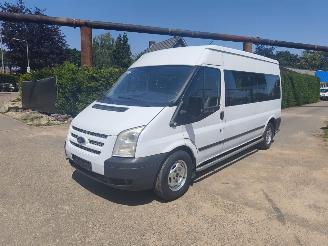 Schadeauto Ford Transit TRANSIT 9 PERSOONS AIRCO 2013/9