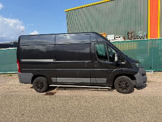 dañado vehículos comerciales Peugeot Boxer Boxer 2.0 Airco 2017/2