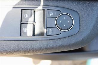 Renault Clio Clio V (RJAB), Hatchback 5-drs, 2019 1.0 TCe 100 12V Bi-Fuel picture 29