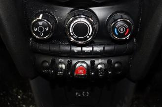 Mini Cooper Mini (F55), Hatchback 5-drs, 2014 1.5 12V Cooper picture 14