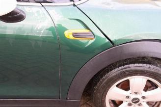 Mini Cooper Mini (F55), Hatchback 5-drs, 2014 1.5 12V Cooper picture 21