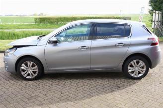 Peugeot 308 308 (L3/L8/LB/LH/LP), Hatchback 5-drs, 2013 / 2021 1.6 BlueHDi 120 picture 6
