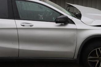 Mercedes GLA GLA (156.9), SUV, 2013 / 2019 1.6 180 16V picture 28