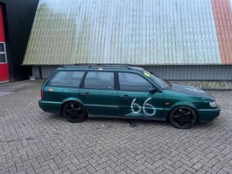 Volkswagen Passat Passat (35I), Sedan, 1988 / 1996 2.8 VR6 picture 4