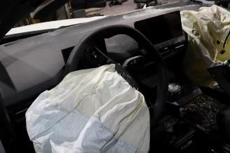 MG 4 Electric, Hatchback, 2022 Standard 51 kWh picture 15