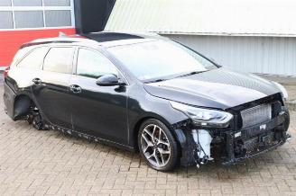 demontáž osobní automobily Kia Cee d Ceed Sportswagon (CDF), Combi 5-drs, 2018 1.5 T-GDI 16V Eco-Dynamics+ 2022/1
