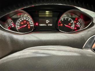 Peugeot 308 308 SW (L4/L9/LC/LJ/LR), Combi 5-drs, 2014 / 2021 1.2 12V e-THP PureTech 130 picture 28