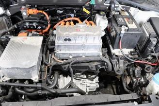 Volkswagen e-Golf Golf VII (AUA), Hatchback, 2012 / 2021 e-Golf picture 26