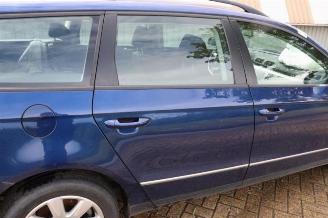 Volkswagen Passat Passat Variant (3C5), Combi, 2005 / 2010 2.0 TDI 140 picture 32