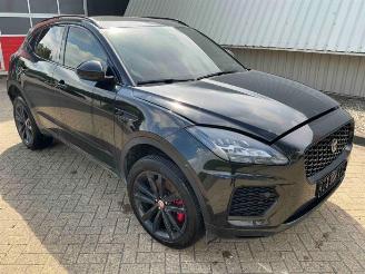 rozbiórka samochody osobowe Jaguar E-Pace E-Pace, SUV, 2017 2.0 D 165 MHEV 16V AWD 2024/6