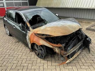 Coche siniestrado Volkswagen Golf Golf VIII (CD1), Hatchback, 2019 1.5 TSI BlueMotion 16V 2024/9