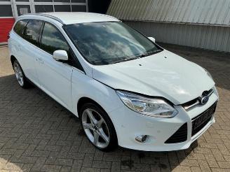 demontáž osobní automobily Ford Focus Focus 3 Wagon, Combi, 2010 / 2020 1.0 Ti-VCT EcoBoost 12V 125 2013/5