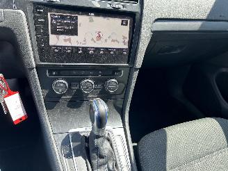 Volkswagen e-Golf E-GOLF picture 8