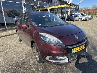Avarii autoturisme Renault Scenic 1.2 TCE COLLECTION 2013/1