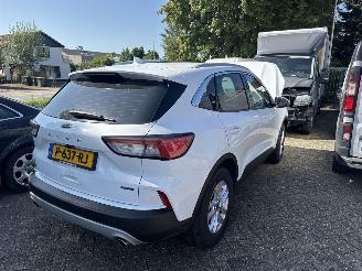 krockskadad bil auto Ford Kuga 2.5 PHEV  Titanium 2022/5