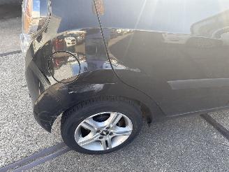 Chevrolet Spark 1.0 16V  Bi-Feul picture 4