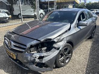 Mercedes A-klasse 180 AMBITION picture 4