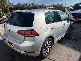  Volkswagen Golf 1.0 TSI TRENDLINE 2018/5