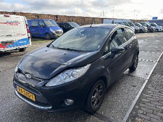 Voiture accidenté Ford Fiesta 1.25 TITANIUM 2012/1