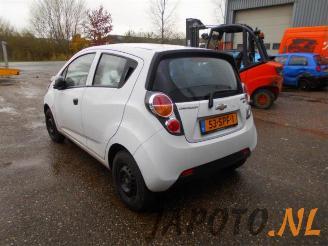 Chevrolet Spark Spark, Hatchback, 2010 / 2015 1.0 16V Bifuel picture 3