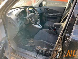 Hyundai Tucson Tucson (JM), SUV, 2004 / 2010 2.0 CRDi VGT 16V 4x2 picture 16