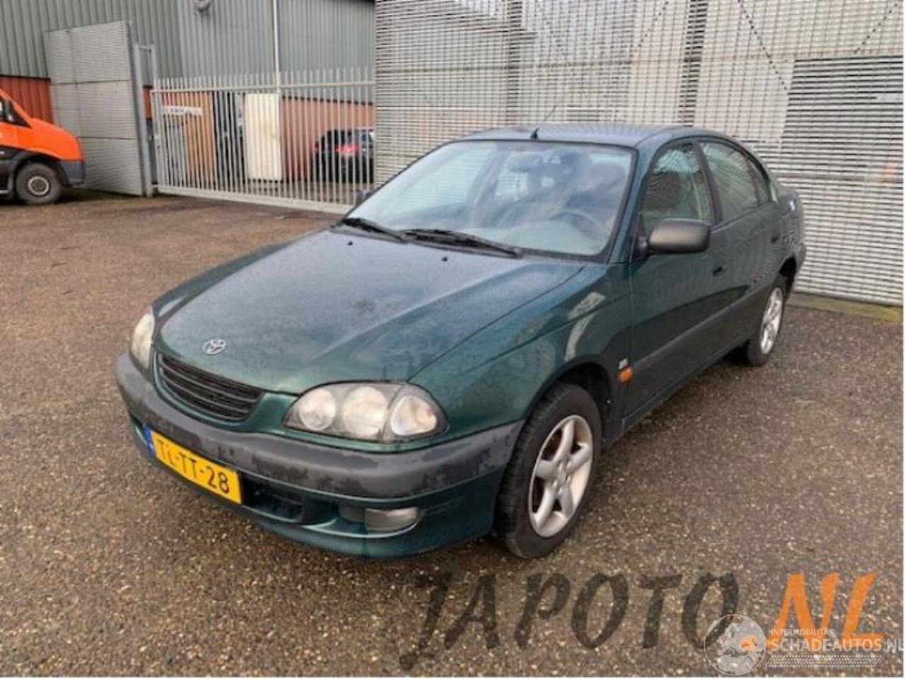 Toyota Avensis Avensis (T22), Sedan, 1997 / 2003 1.8 16V