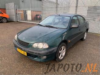 demontáž osobní automobily Toyota Avensis Avensis (T22), Sedan, 1997 / 2003 1.8 16V 1998/5