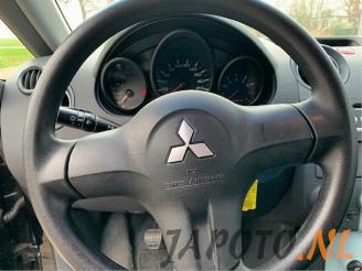 Mitsubishi Colt Colt (Z2/Z3), Hatchback, 2004 / 2012 1.3 16V picture 9