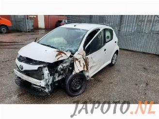 demontáž osobní automobily Toyota Aygo Aygo (B10), Hatchback, 2005 / 2014 1.0 12V VVT-i 2014/9