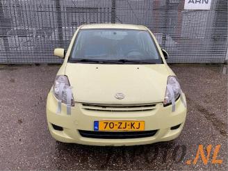 Daihatsu Sirion Sirion 2 (M3), Hatchback, 2005 1.3 16V DVVT picture 8