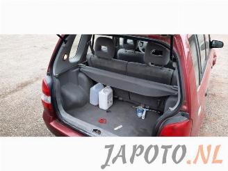 Mazda Demio Demio (DW), MPV, 1996 / 2003 1.3 16V picture 15