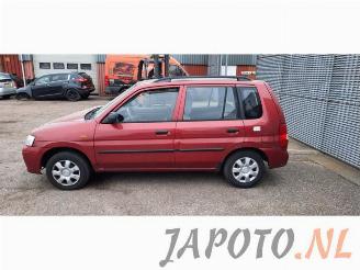 Mazda Demio Demio (DW), MPV, 1996 / 2003 1.3 16V picture 2