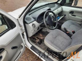 Nissan Kubistar Kubistar (F10), MPV, 2003 / 2009 1.5 dCi 70 picture 10