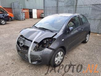 demontáž osobní automobily Toyota Yaris Yaris II (P9), Hatchback, 2005 / 2014 1.0 12V VVT-i 2008/8