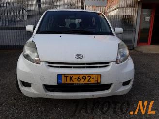 Daihatsu Sirion Sirion 2 (M3), Hatchback, 2005 1.0 12V DVVT picture 7