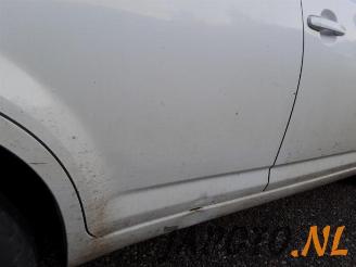 Daihatsu Sirion Sirion 2 (M3), Hatchback, 2005 1.0 12V DVVT picture 8