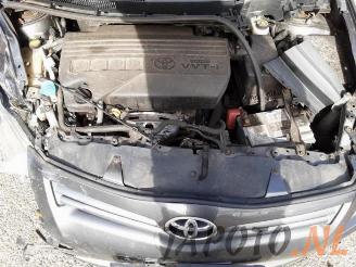 Toyota Auris Auris (E15), Hatchback, 2006 / 2012 1.33 Dual VVT-I 16V picture 12